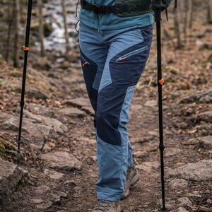 Hooké Hiking Pants – Size 28 – Like New